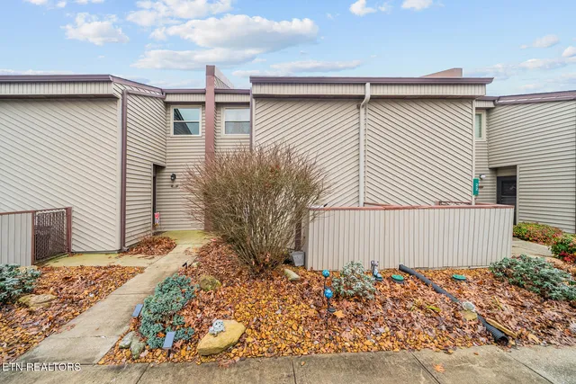 $249,000 | 65 Lakeshore Terrace, Unit 21, Fairfield Glade, TN 38558