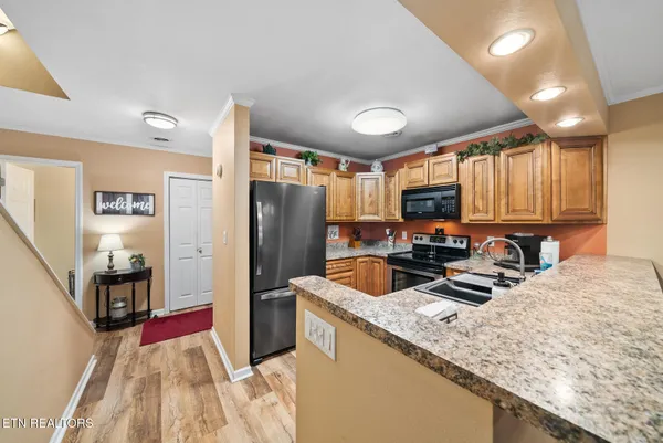 $249,000 | 65 Lakeshore Terrace, Unit 21, Fairfield Glade, TN 38558