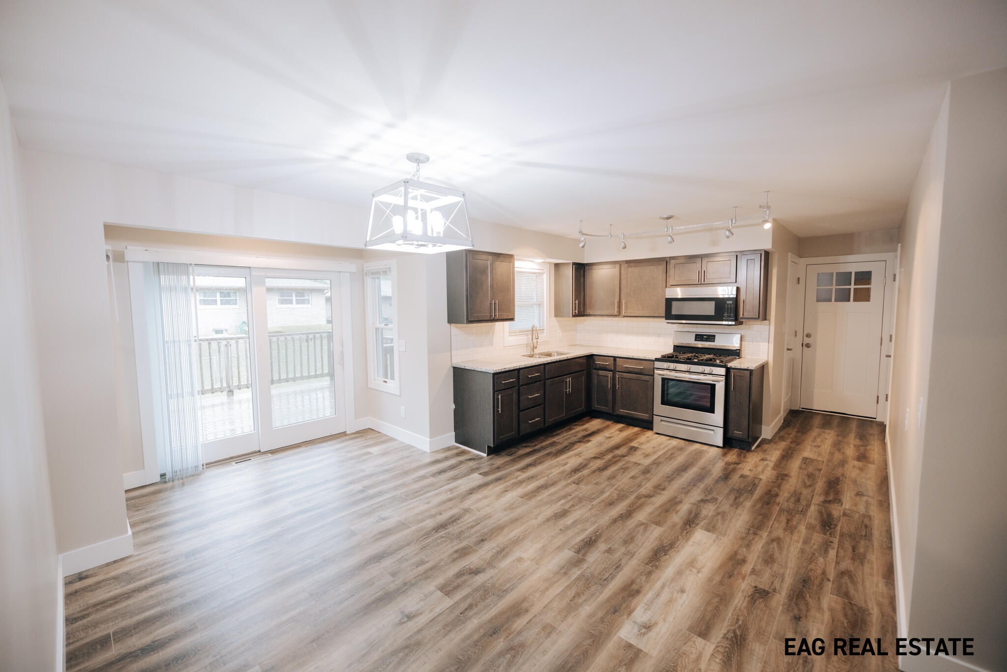 950 Woodside Road Muskegon, MI 49441 - Photo 11 of 42 434A8157