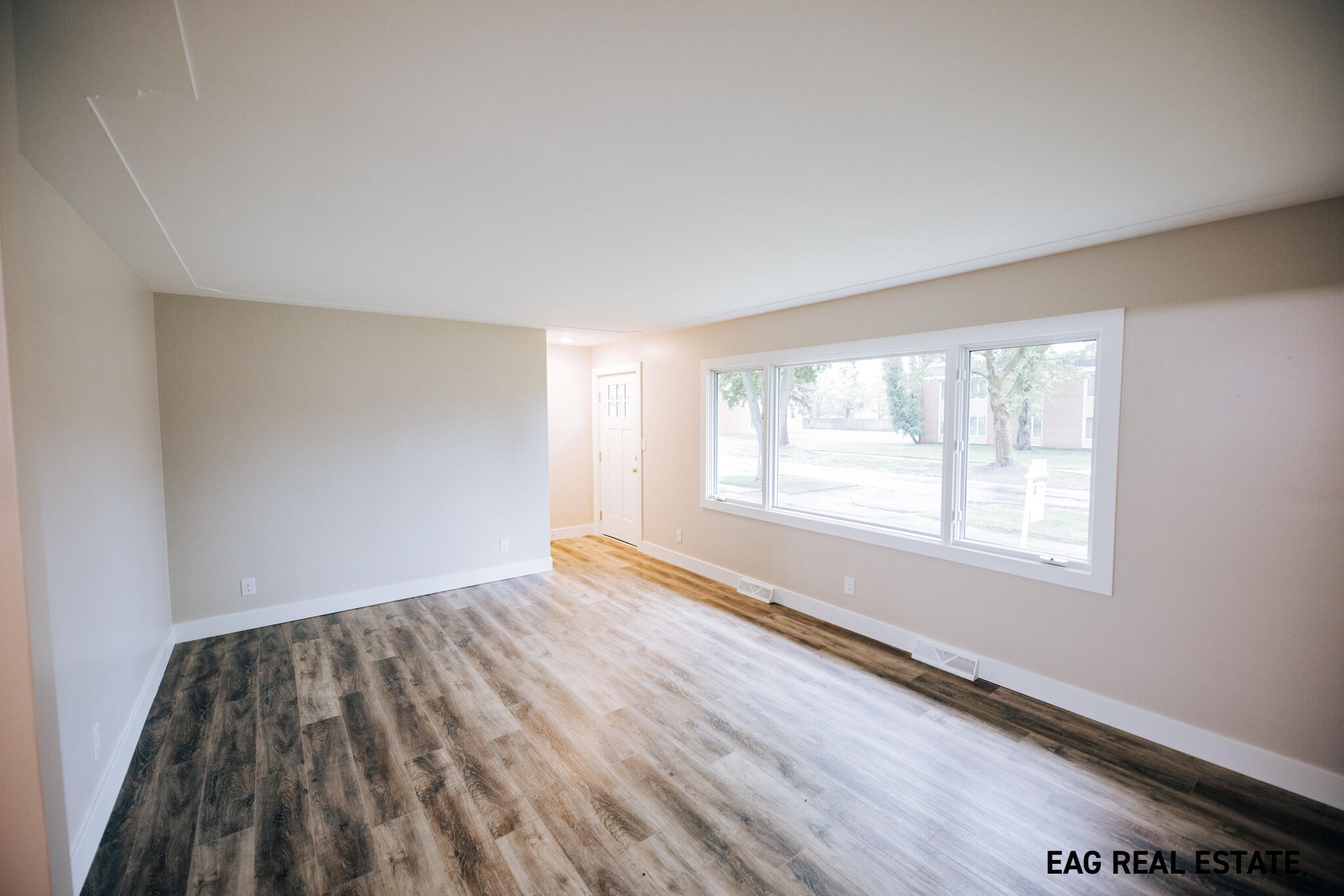 950 Woodside Road Muskegon, MI 49441 - Photo 15 of 42 434A8158