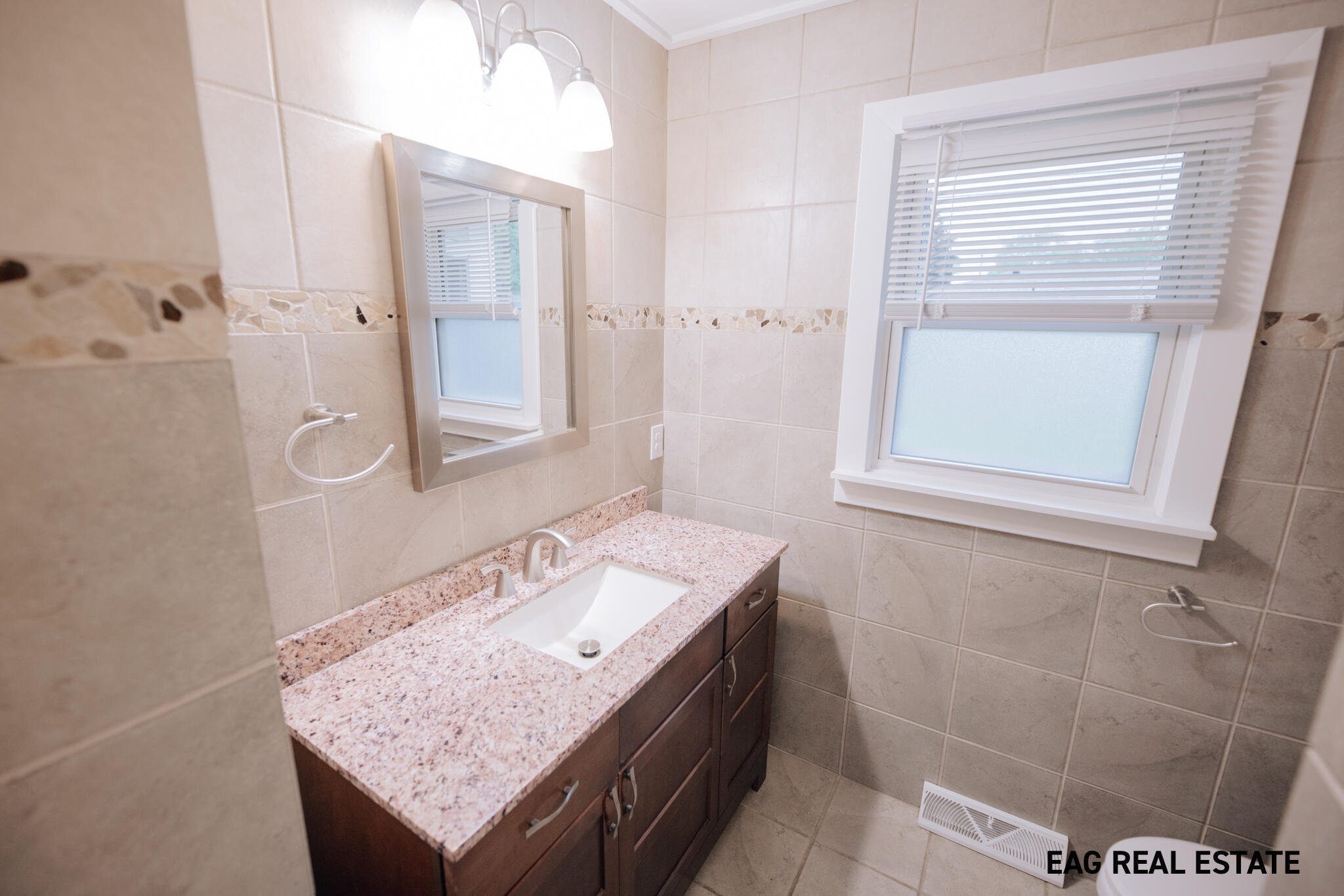 950 Woodside Road Muskegon, MI 49441 - Photo 18 of 42 434A8161