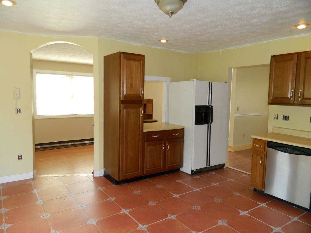 3397 St George Road Williston, VT 05495 - Photo 4 of 30