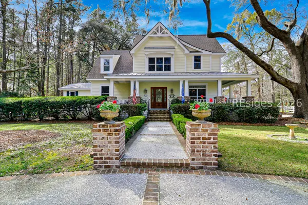$2,575,000 | 82 Rose Dhu Creek Plantation, Bluffton, SC 29910