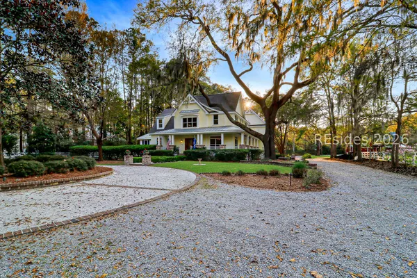 $2,575,000 | 82 Rose Dhu Creek Plantation, Bluffton, SC 29910