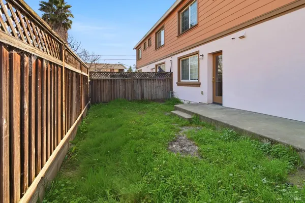 $420,000 | 712 Daniels Avenue, Vallejo, CA 94590