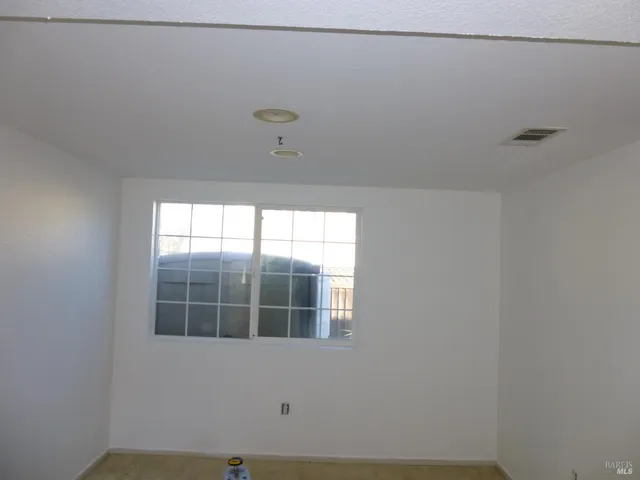 $440,000 | 712 Daniels Avenue, Vallejo, CA 94590