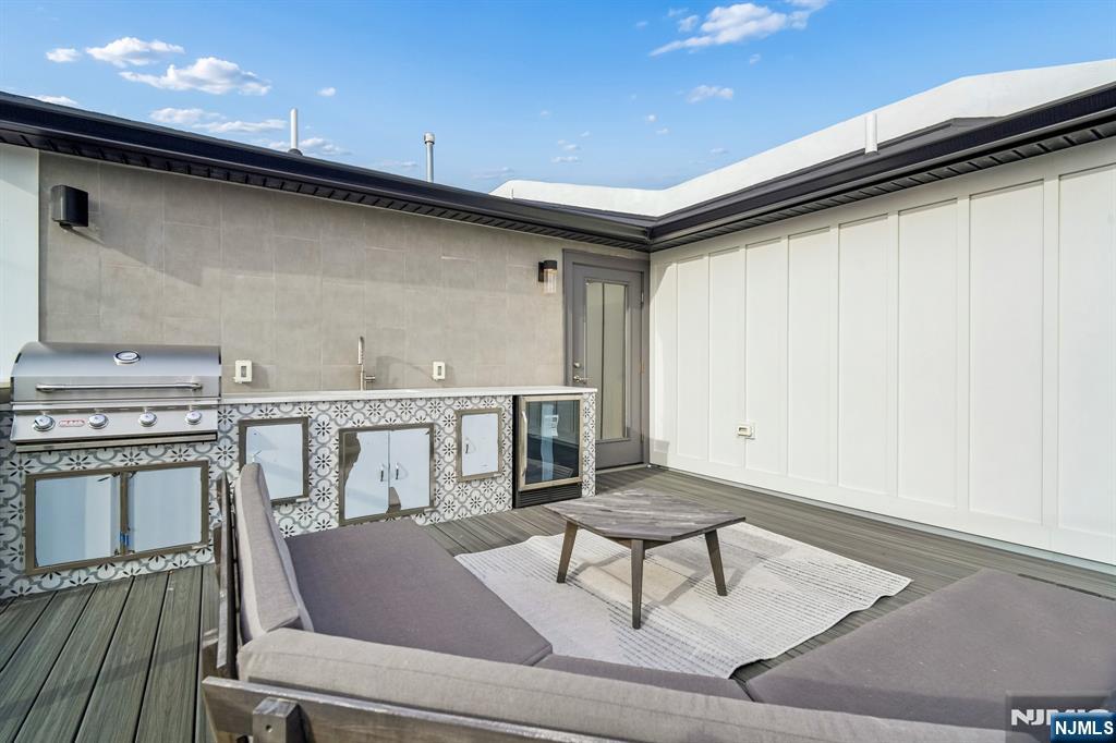 305 8th Street, Unit 2 Fairview, NJ 07022 - Photo 2 of 27