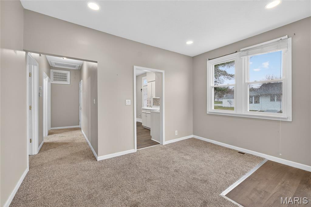 706 South Park Street Hardin, IL 62047 - Photo 14 of 20
