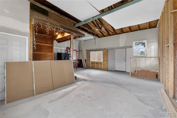 $99,900 | 706 South Park Street, Hardin, IL 62047