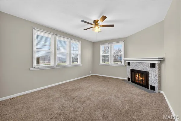 $99,900 | 706 South Park Street, Hardin, IL 62047