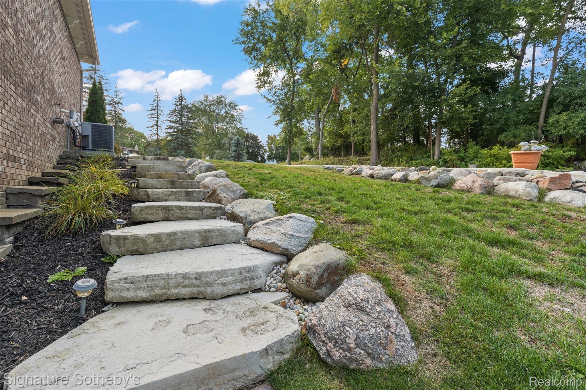 645 Old Perch Road Rochester, MI 48309 - Photo 54 of 58 54.jpg