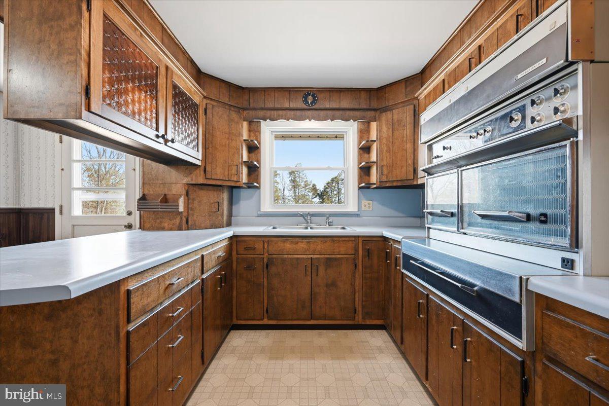 3728 Kings Road Pennsburg, PA 18073 - Photo 18 of 86