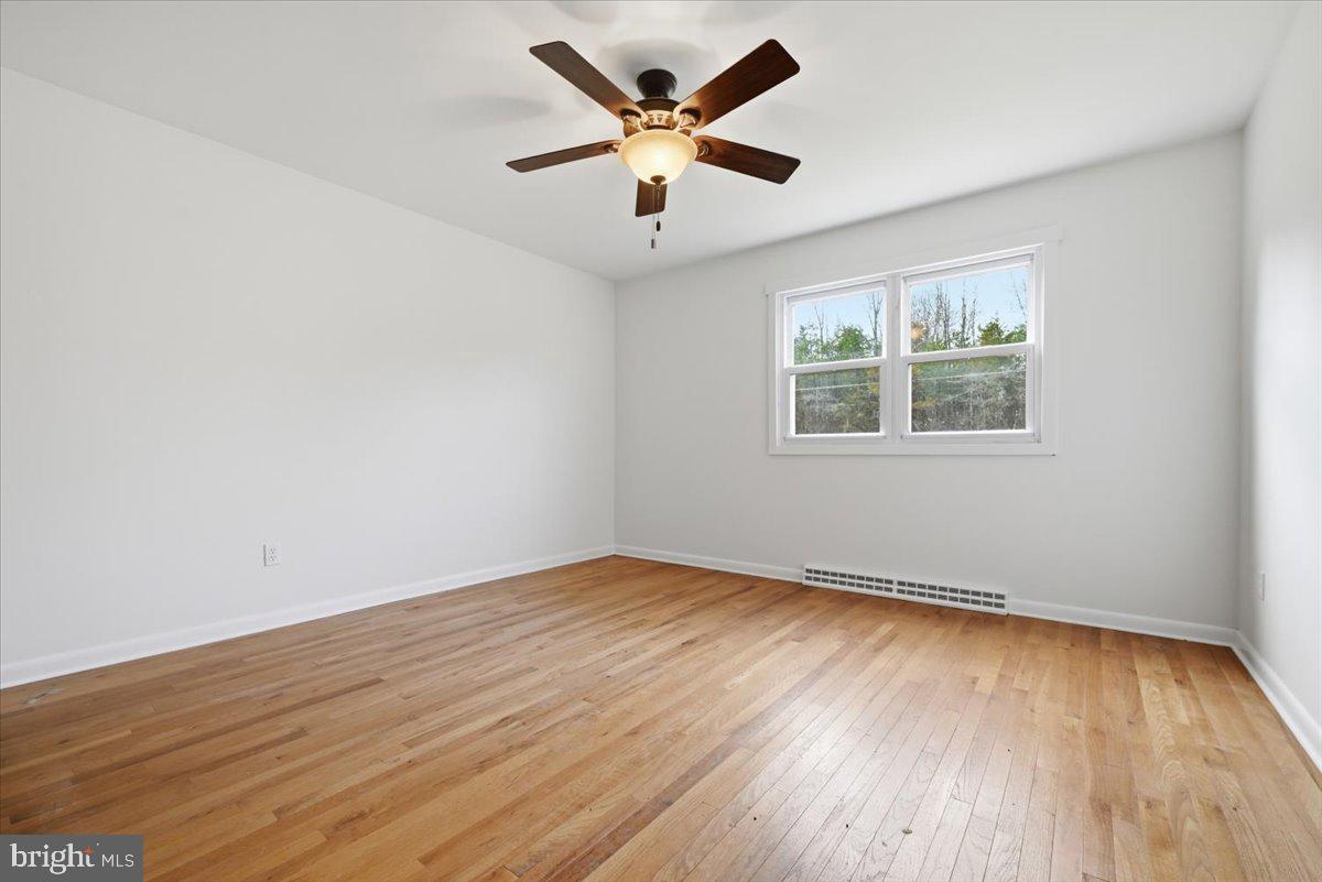 3728 Kings Road Pennsburg, PA 18073 - Photo 38 of 86