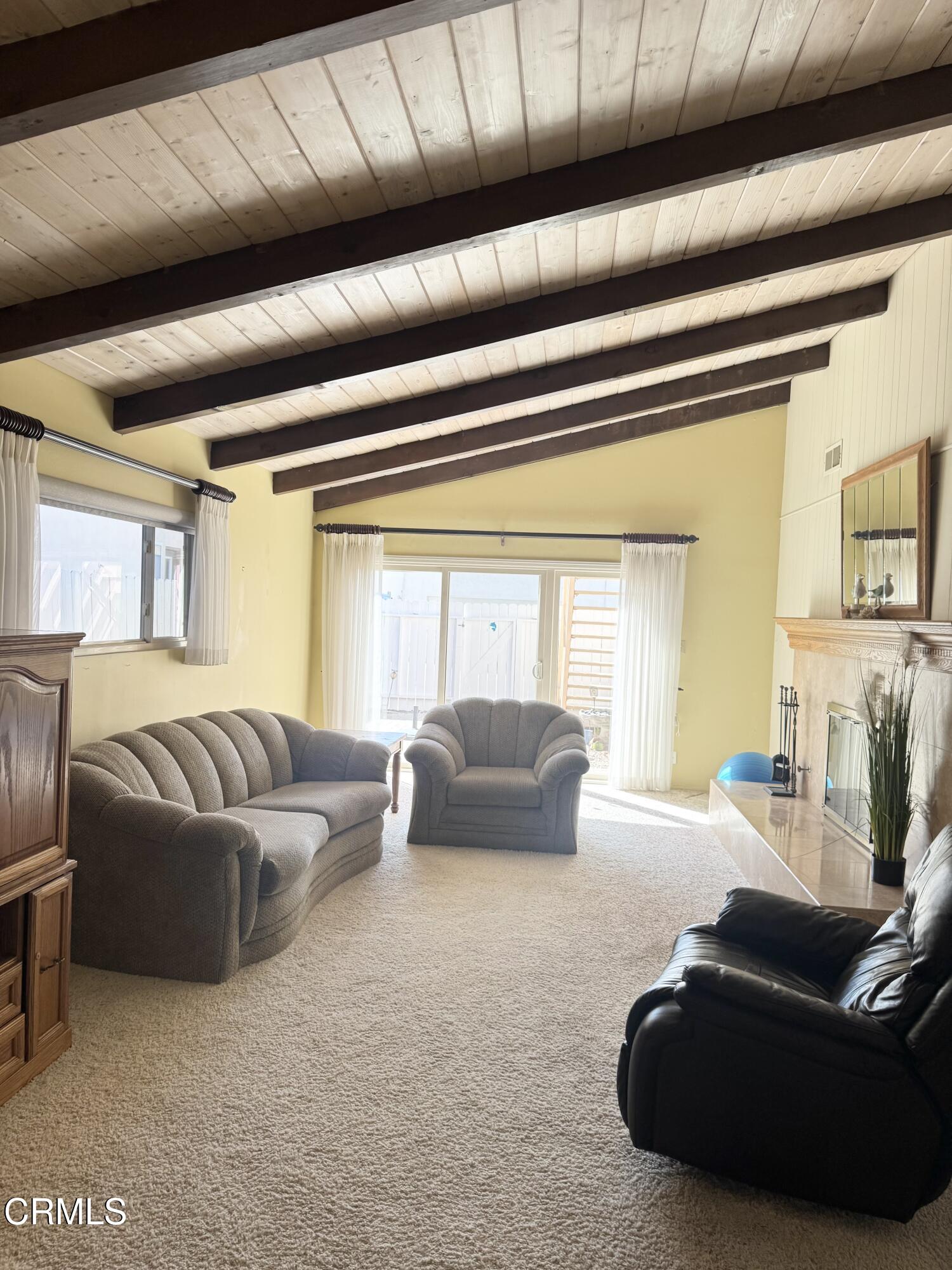 4834 Island View Street Oxnard, CA 93035 - Photo 2 of 6 IMG_1878