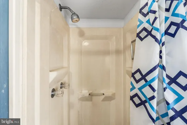 $370,000 | 955 Terrace Ewing Nj 08618, Ewing, NJ 08618