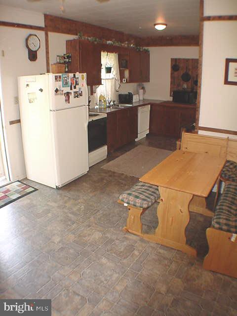 2185 Mine Road Paradise, PA 17562 - Photo 4 of 7
