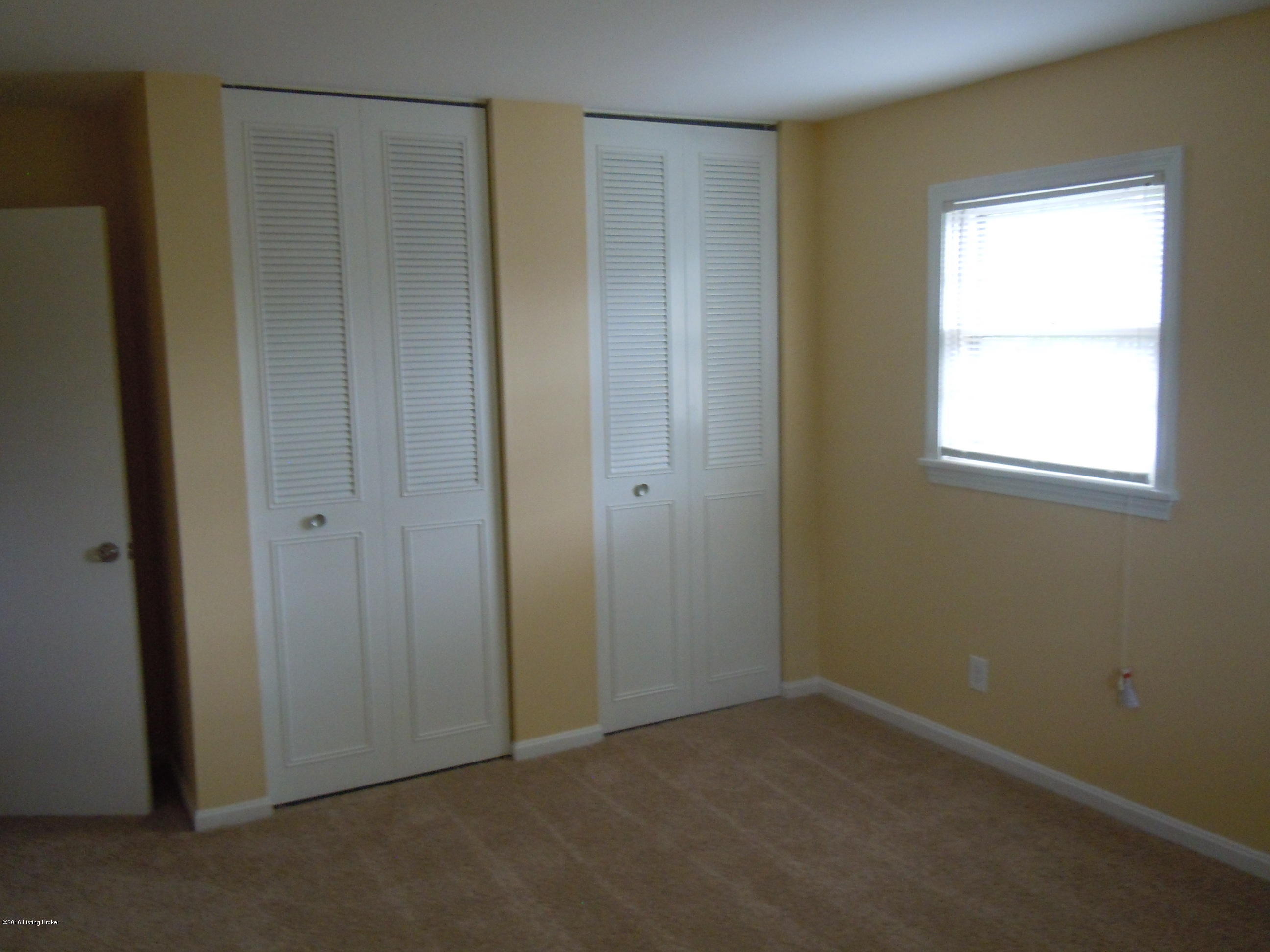 2024 Janlyn Road Jeffersontown, KY 40299 - Photo 25 of 27 DSCN4363