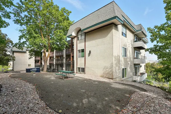 $309,900 | 214 West 6th Avenue, Unit 106, Spokane, WA 99204