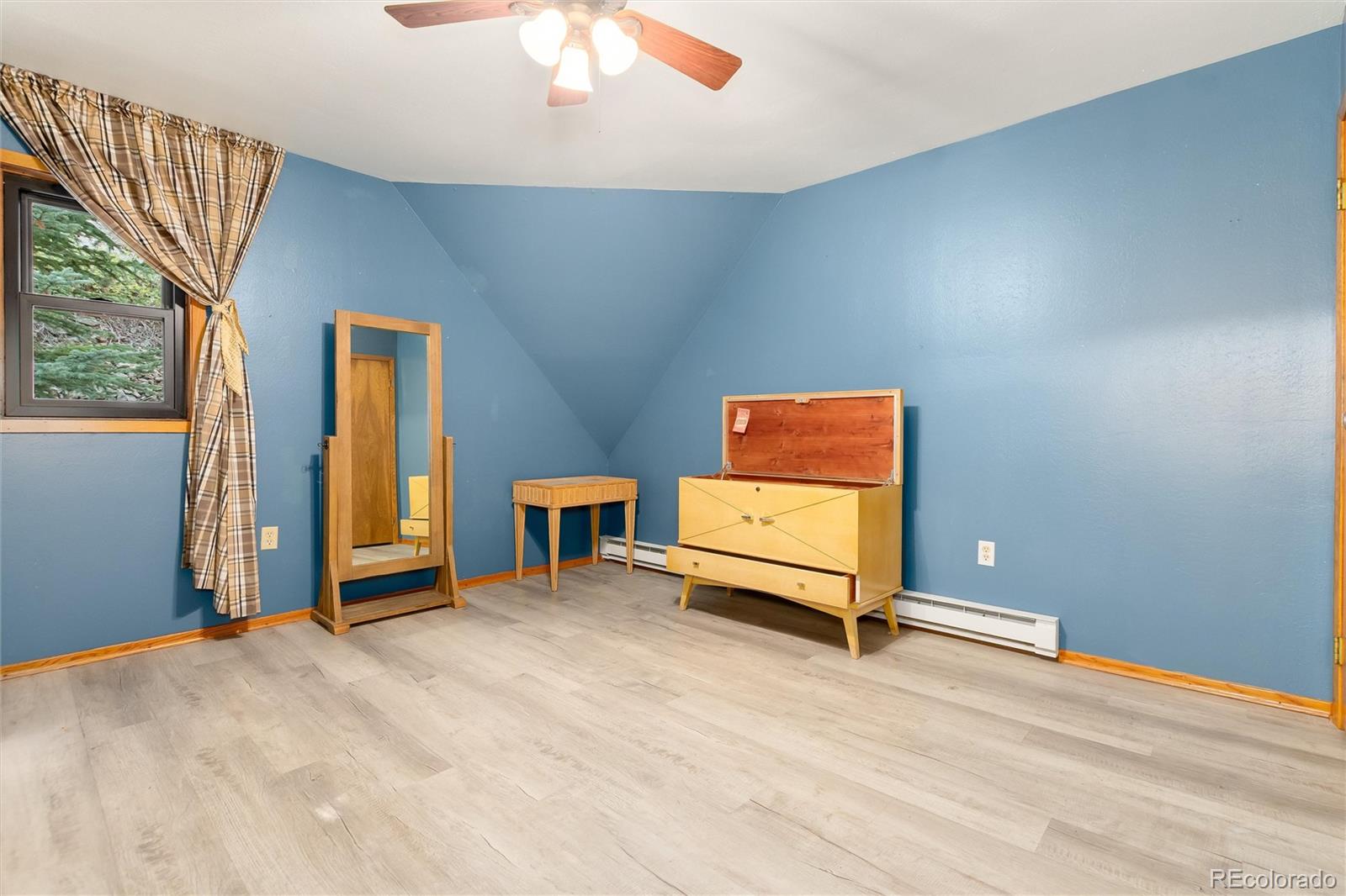 403 Fall River Road Idaho Springs, CO 80452 - Photo 12 of 45 Gallery Image 12