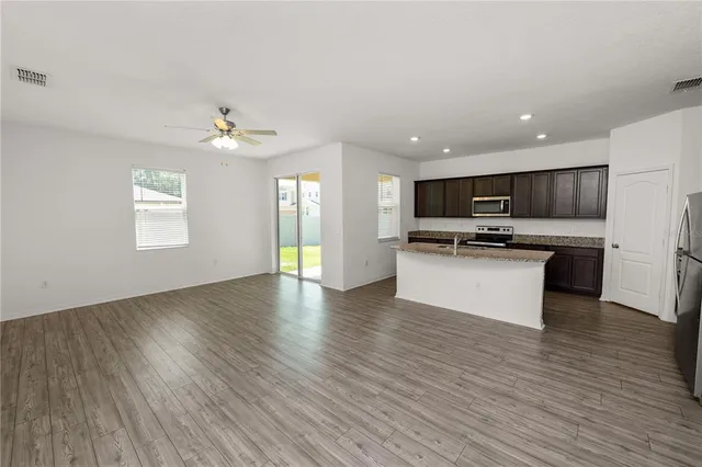 $350,000 | 6170 Dolostone Drive, Lakeland, FL 33811