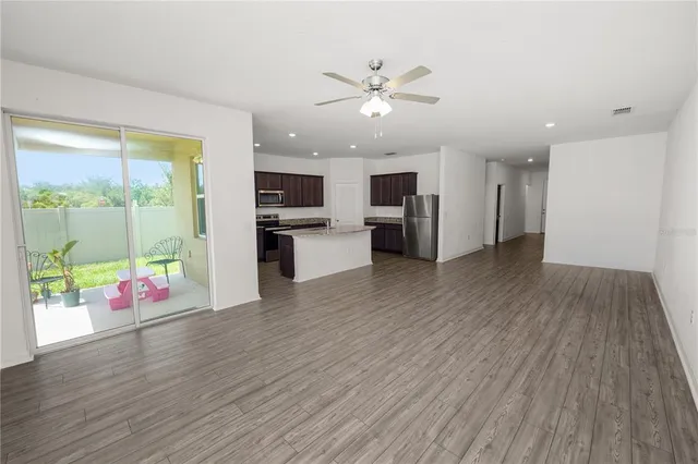 $350,000 | 6170 Dolostone Drive, Lakeland, FL 33811