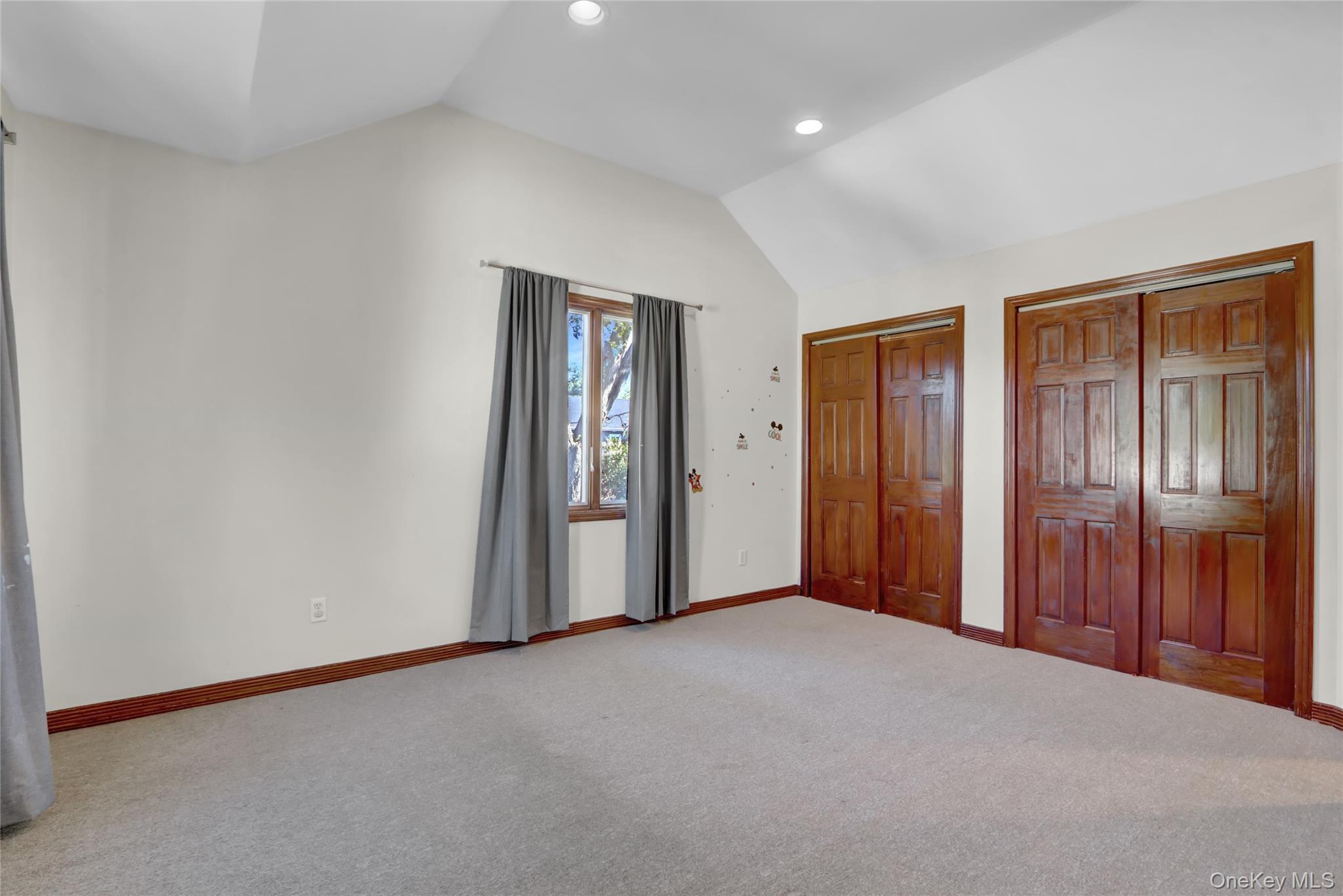 600 Plainview Road Plainview, NY 11803 - Photo 23 of 41 an empty room with closet area