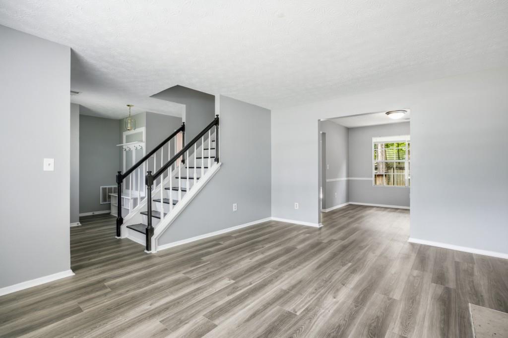 11240 Rotherick Drive Alpharetta, GA 30022 - Photo 7 of 26