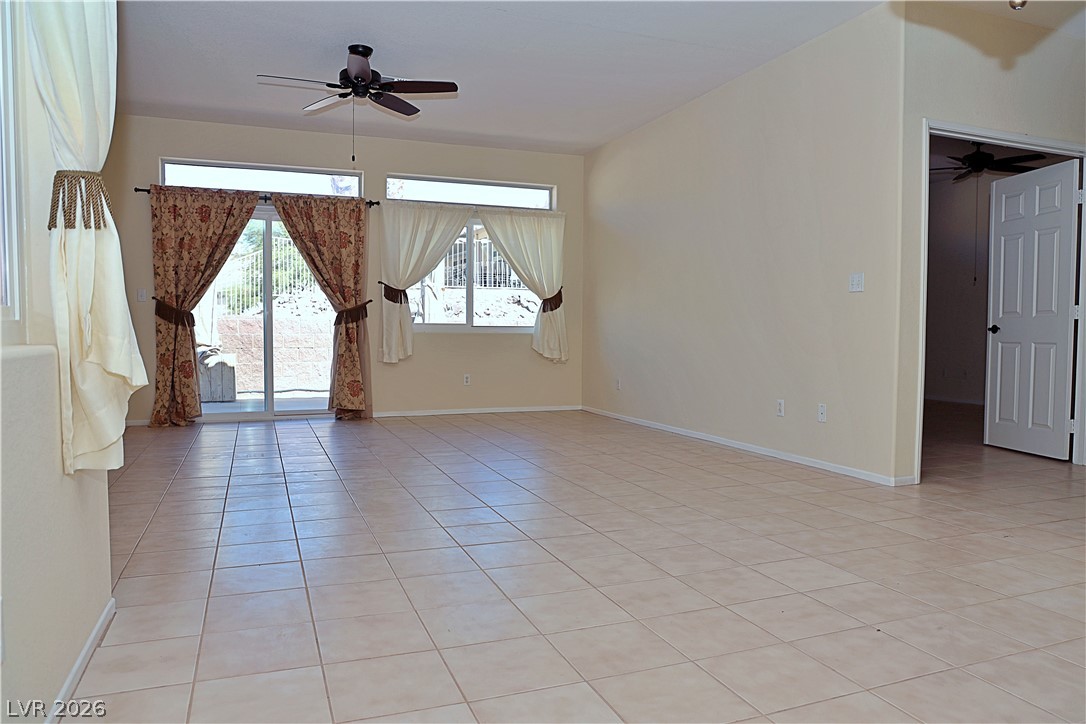 3349 Partridge Run Street Laughlin, NV 89029 - Photo 7 of 41