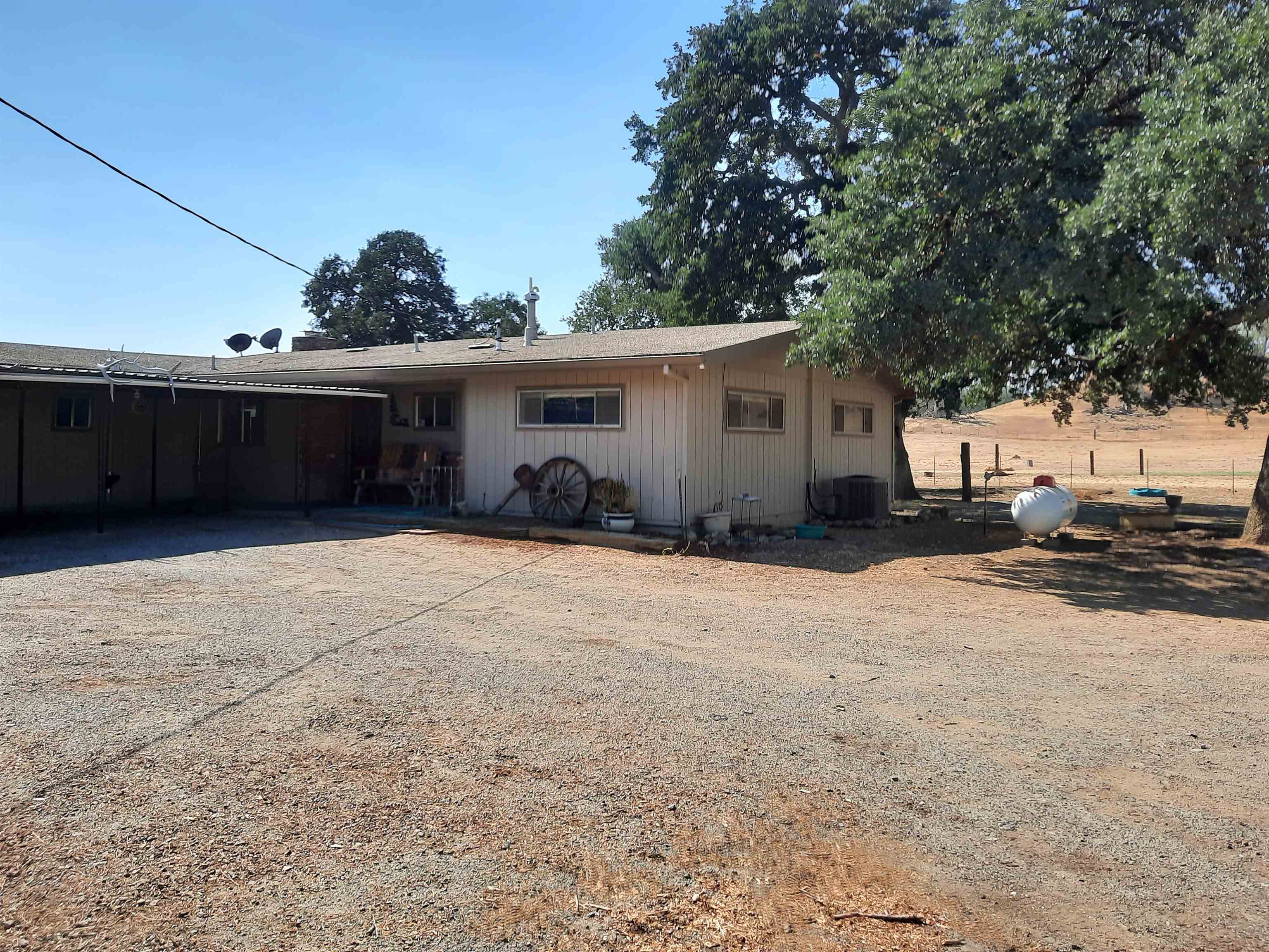 15945 Red Bank Road Red Bluff, CA 96080 - Photo 11 of 14