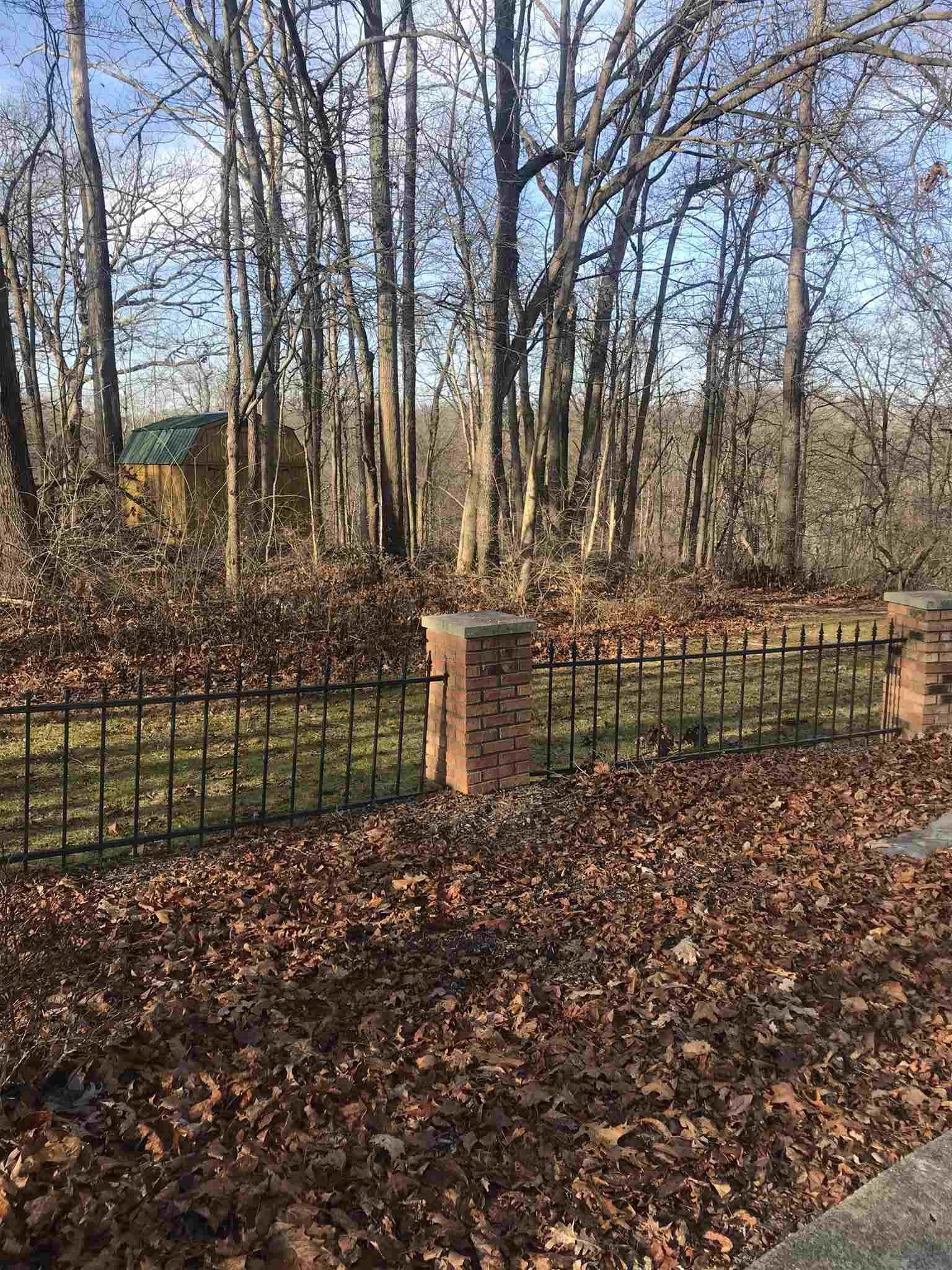 North Ramble Rd Court Bloomington, IN 47408 - Photo 8 of 10 Gallery Image 8