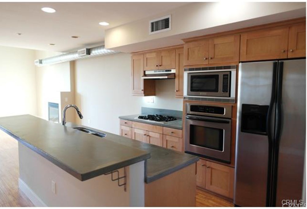 576 South Brea Boulevard Brea, CA 92821 - Photo 21 of 36