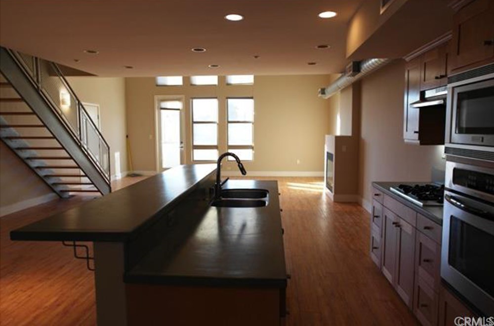 576 South Brea Boulevard Brea, CA 92821 - Photo 22 of 36