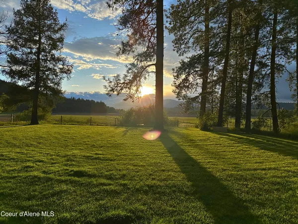 $659,999 | 949 Fitzpatrick Road, Bonners Ferry, ID 83805