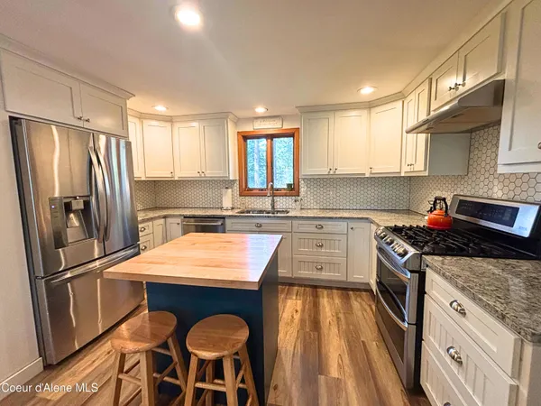 $659,999 | 949 Fitzpatrick Road, Bonners Ferry, ID 83805