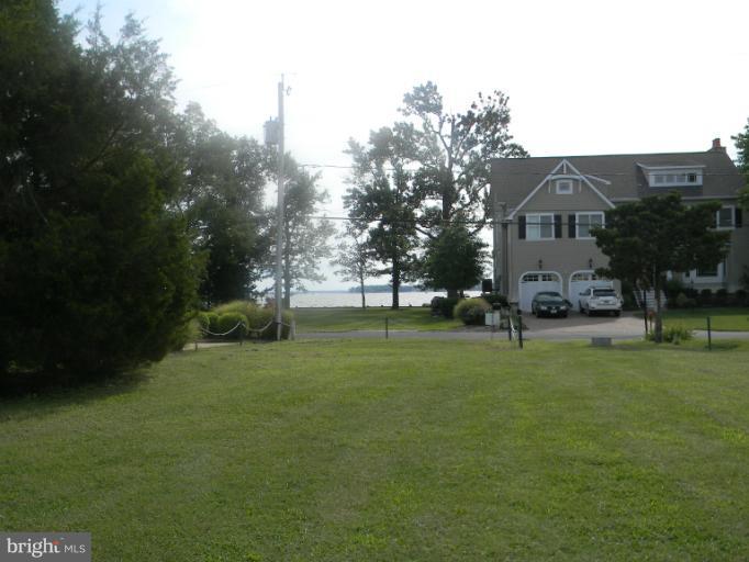3751 Thomas Point Road Annapolis, MD 21403 - Photo 17 of 19 View