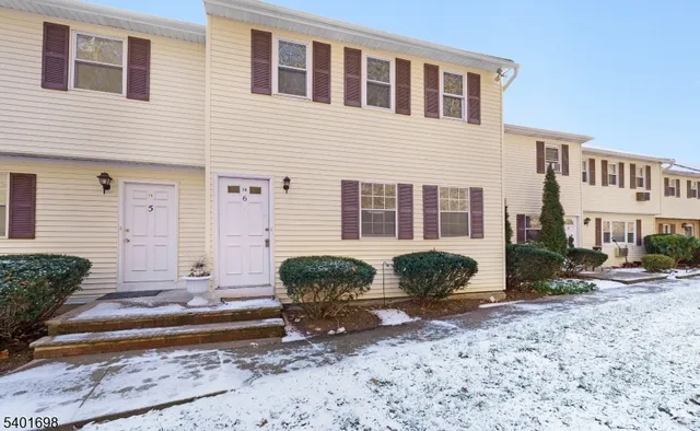 $279,000 | 322 Richard Mine Road, Unit 6, Wharton, NJ 07885