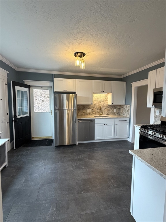 34 Ludlow Road South Hadley, MA 01075 - Photo 17 of 40
