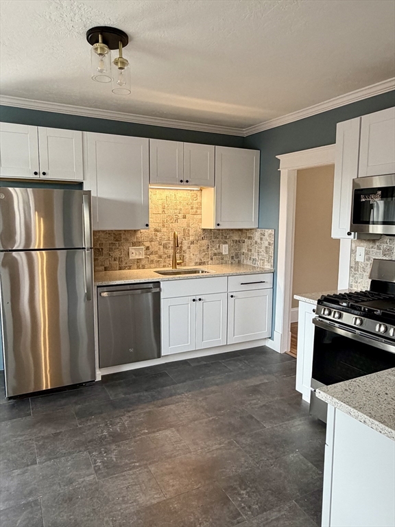34 Ludlow Road South Hadley, MA 01075 - Photo 18 of 40
