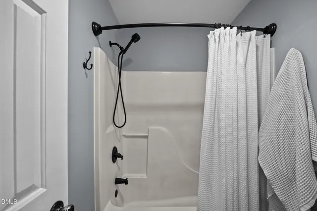 $299,400 | 140 Bramble Court, Youngsville, NC 27596