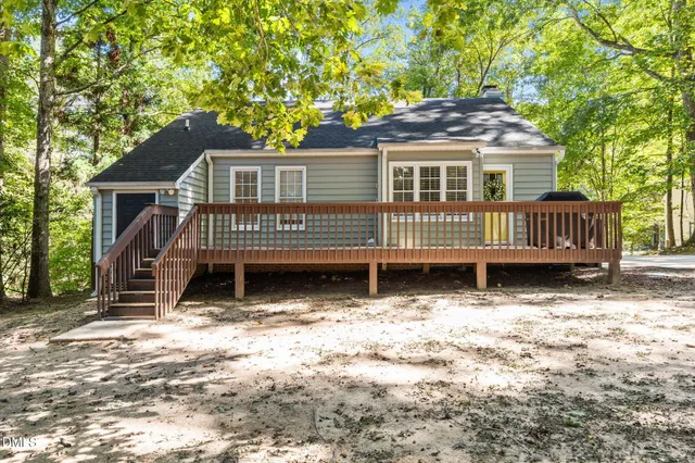 $299,400 | 140 Bramble Court, Youngsville, NC 27596