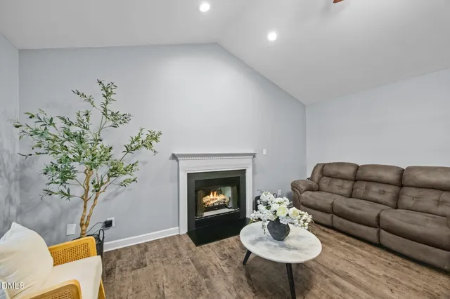 $299,400 | 140 Bramble Court, Youngsville, NC 27596