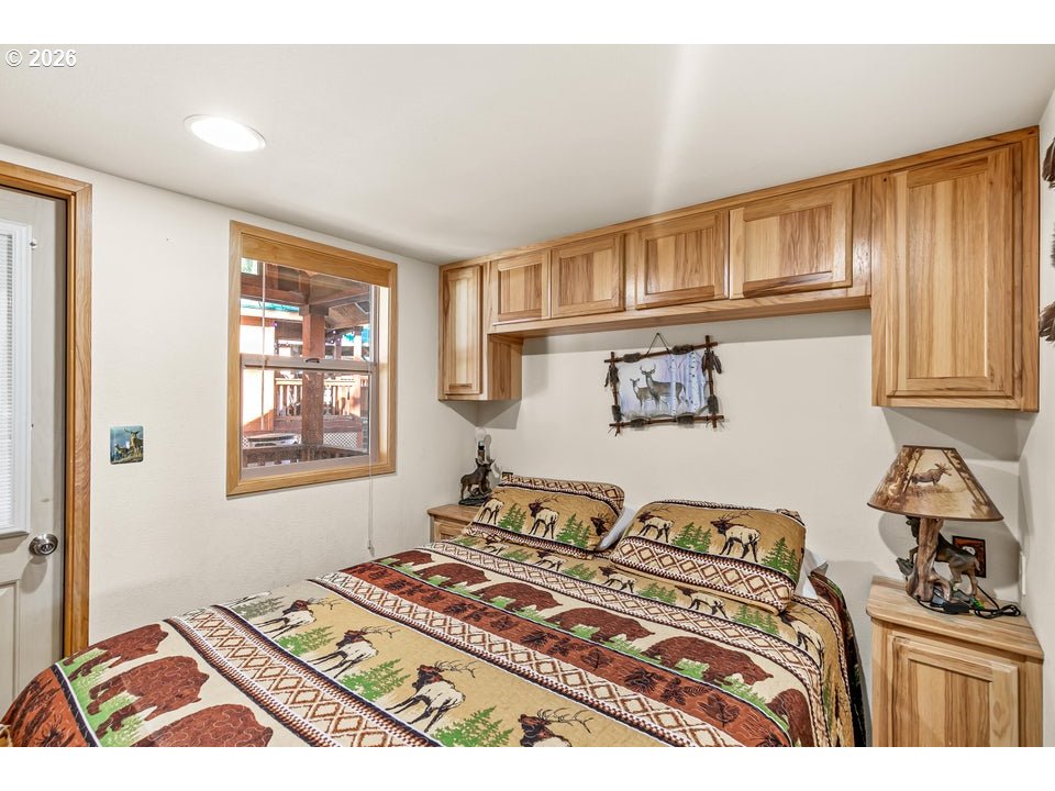 7900 Hyatt Prairie Road, Unit 24 Ashland, OR 97520 - Photo 12 of 32