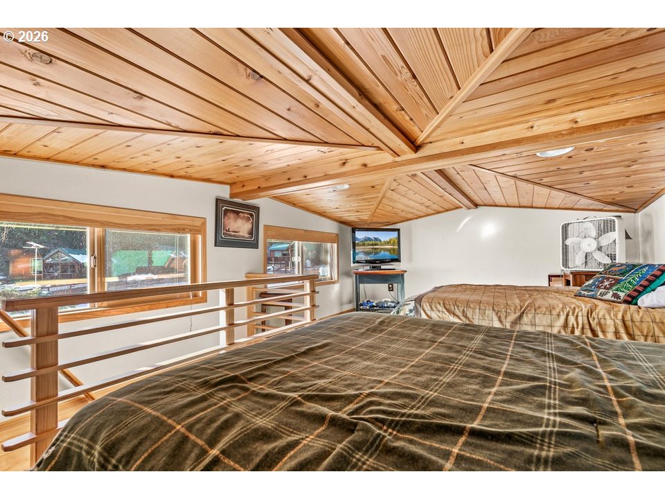 7900 Hyatt Prairie Road, Unit 24 Ashland, OR 97520 - Photo 15 of 32