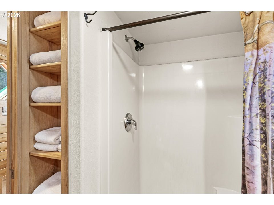 7900 Hyatt Prairie Road, Unit 24 Ashland, OR 97520 - Photo 19 of 32