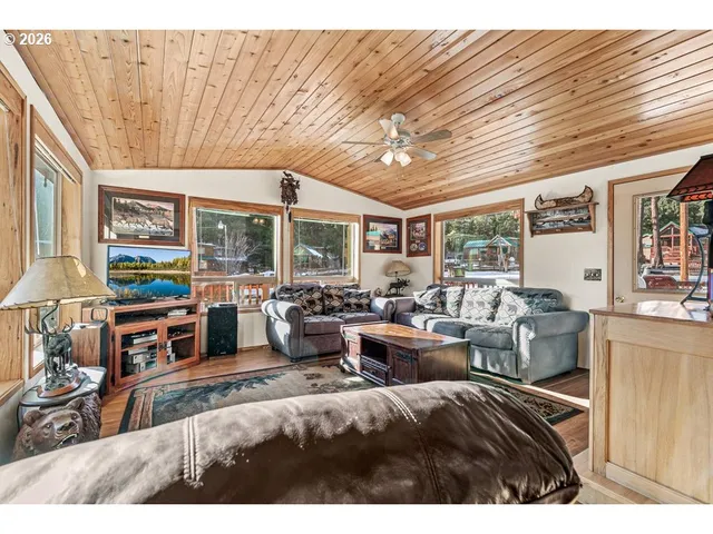 $175,000 | 7900 Hyatt Prairie Road, Unit 24, Ashland, OR 97520