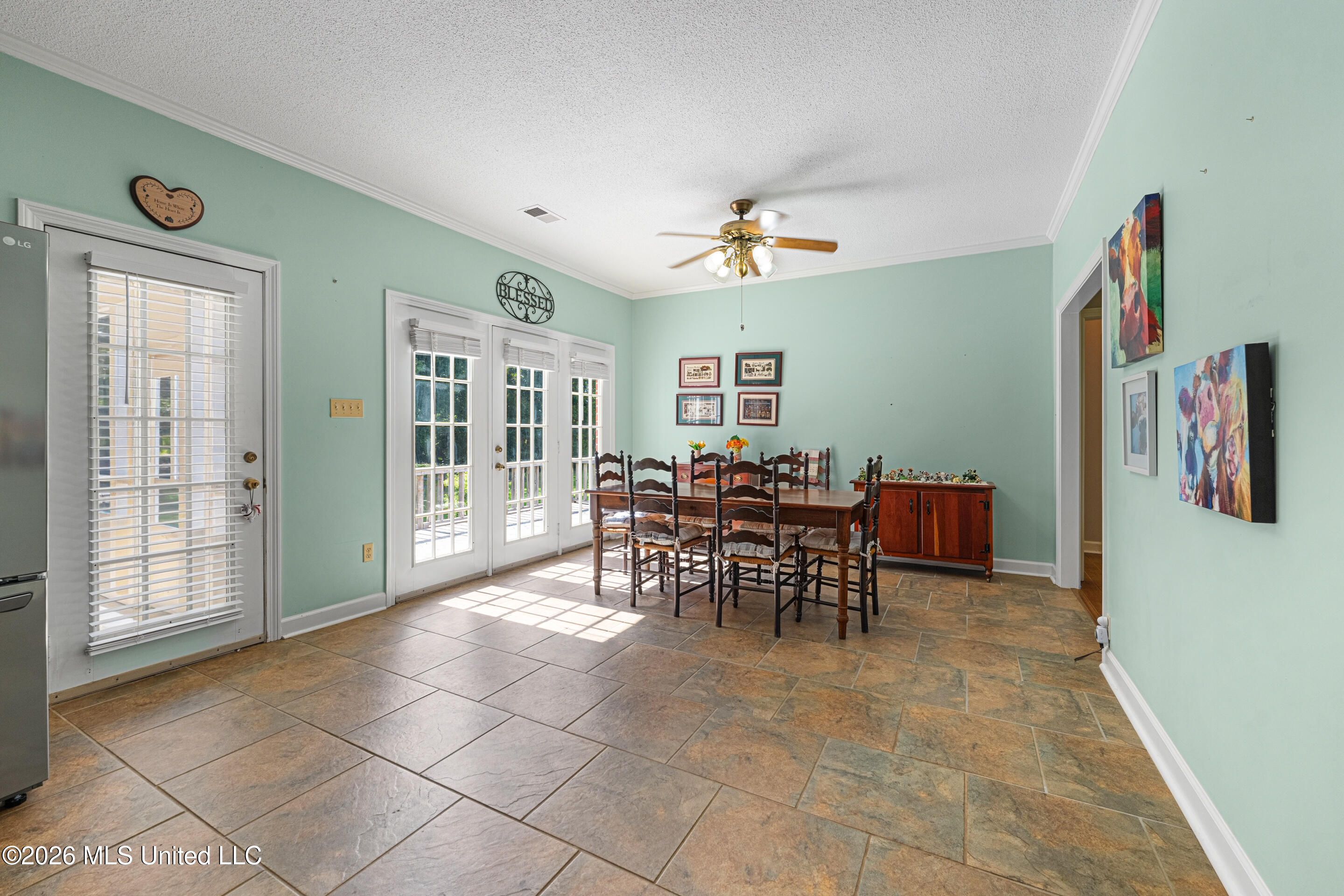 127 West Sweetwater Road Byhalia, MS 38611 - Photo 15 of 25 Kitchen