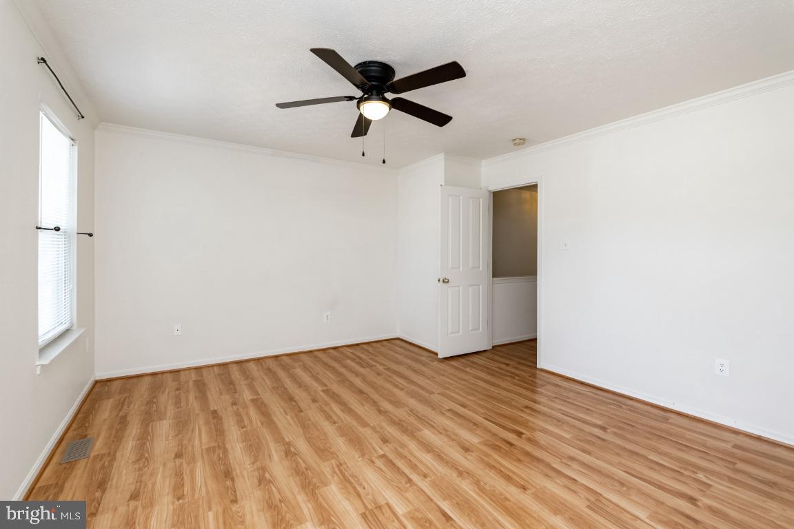 9319 Ridings Way Laurel, MD 20723 - Photo 21 of 44 Primary bedroom