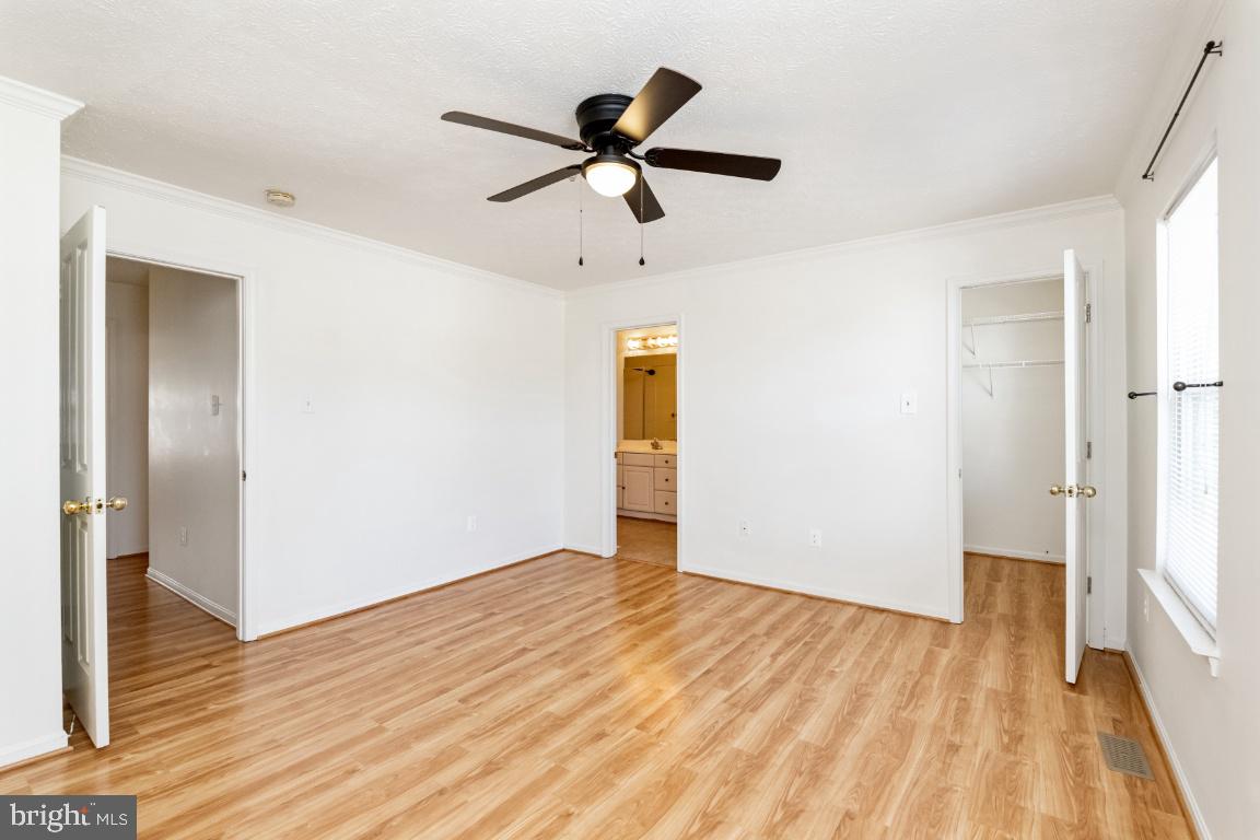 9319 Ridings Way Laurel, MD 20723 - Photo 22 of 44 Primary bedroom