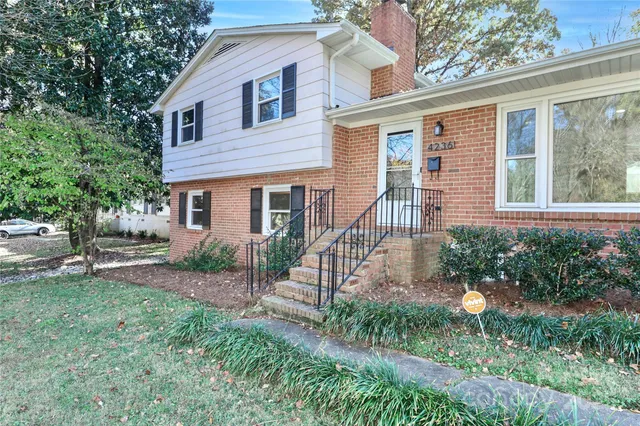 $500,000 | 4236 Folkston Drive, Charlotte, NC 28205