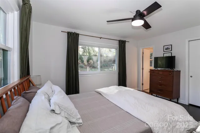 $500,000 | 4236 Folkston Drive, Charlotte, NC 28205